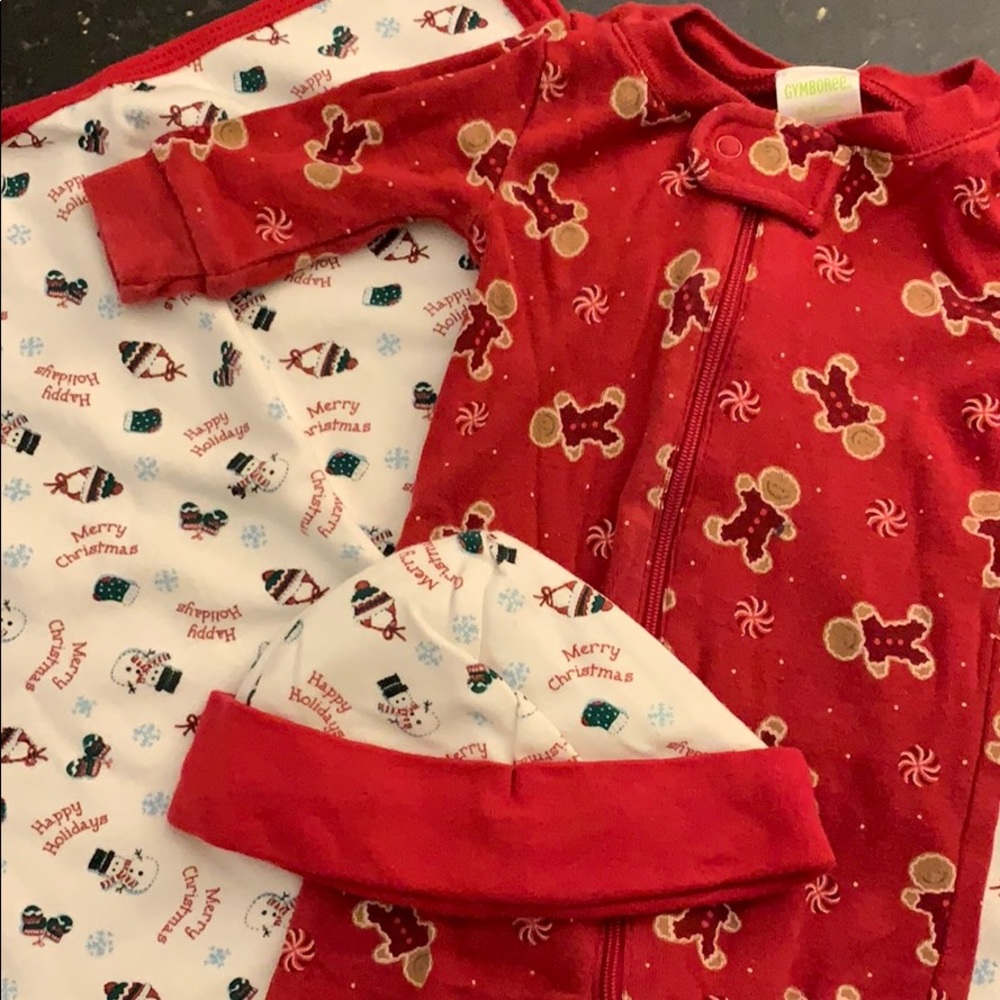 GYMBOREE Gingerbread Pajama CHRISTMAS Blanket Hat